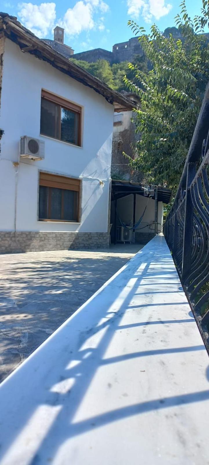 Marbi Guest House Gjirokastër Exteriér fotografie