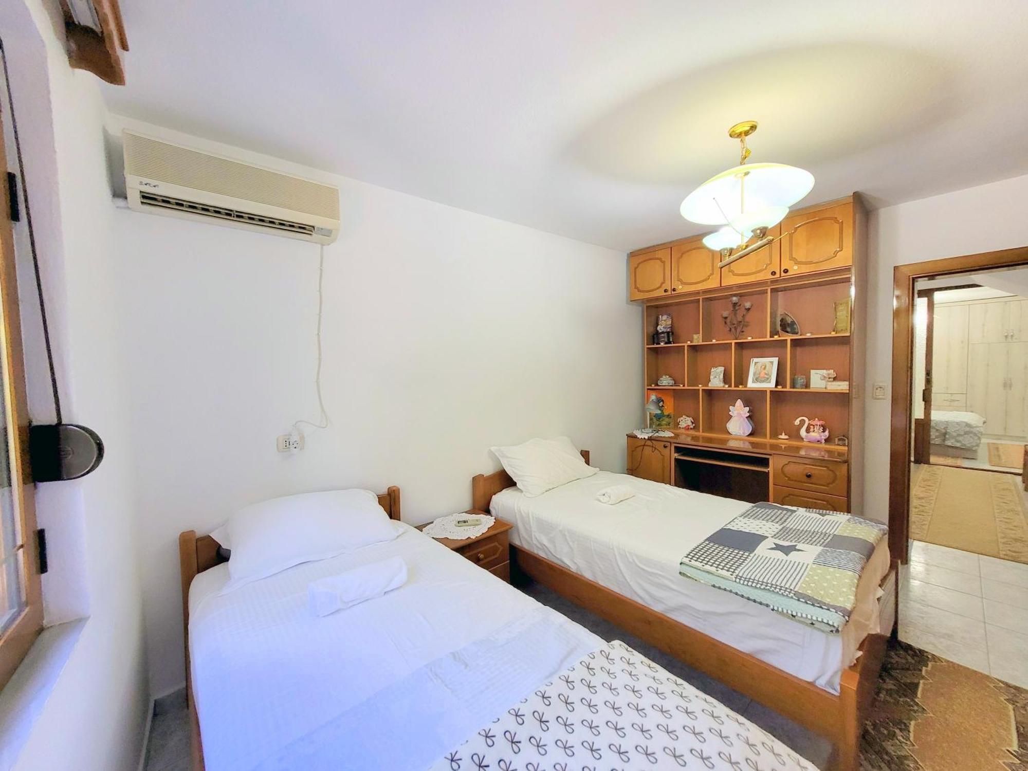 Marbi Guest House Gjirokastër Exteriér fotografie