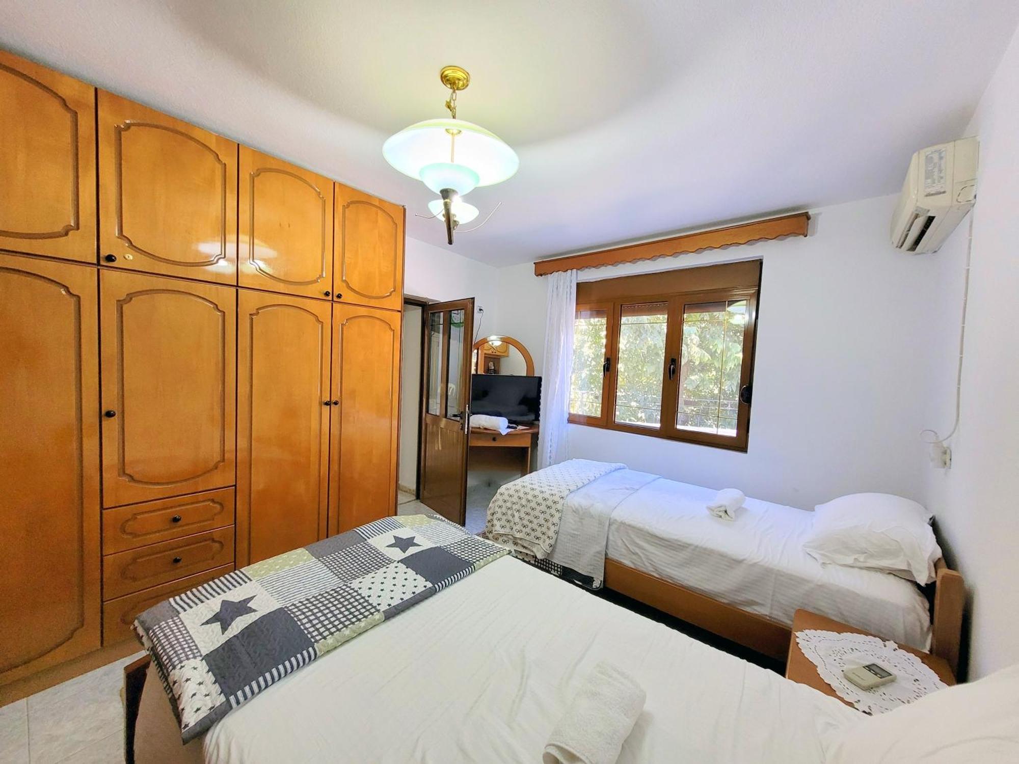 Marbi Guest House Gjirokastër Exteriér fotografie