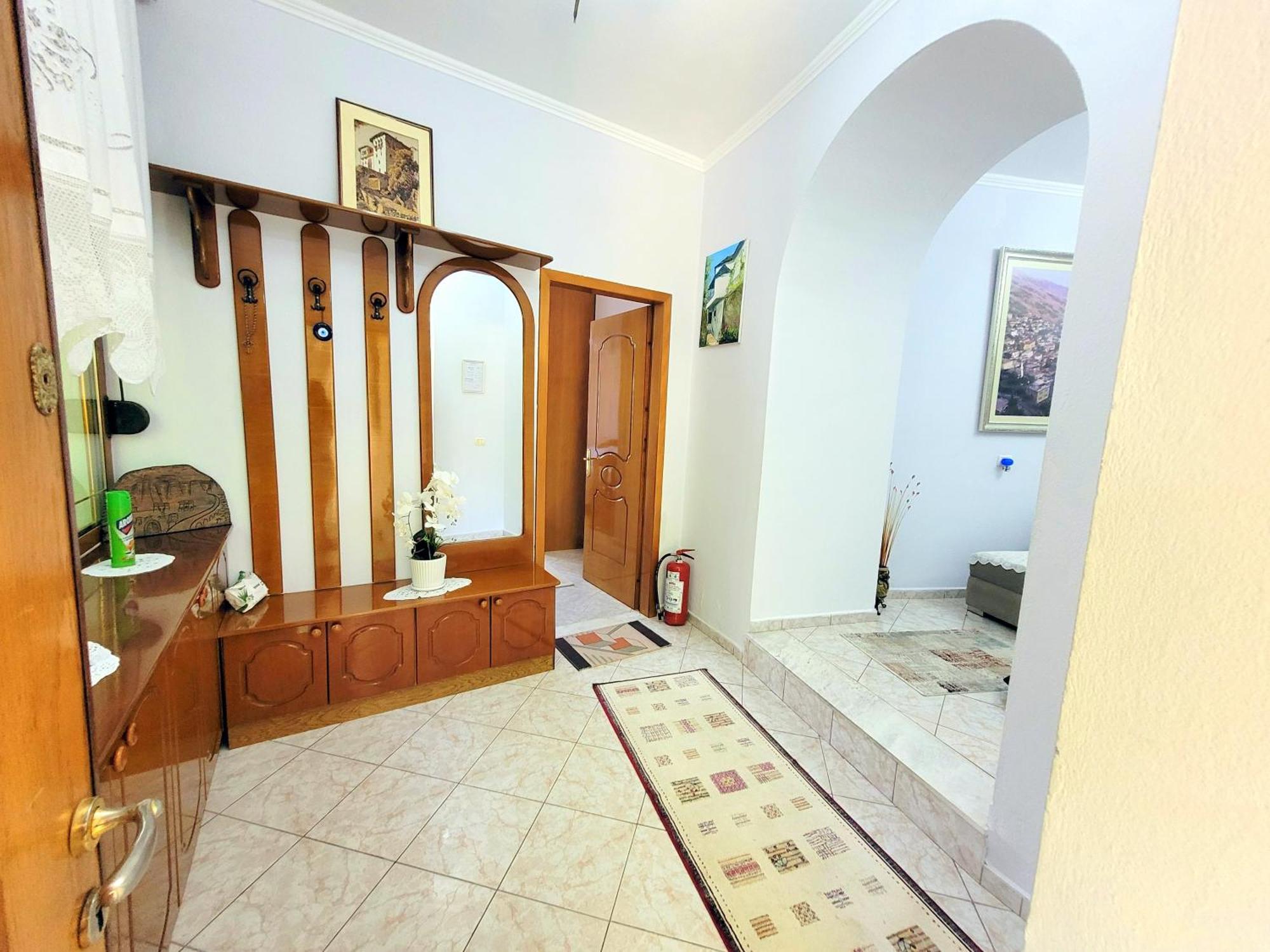 Marbi Guest House Gjirokastër Exteriér fotografie