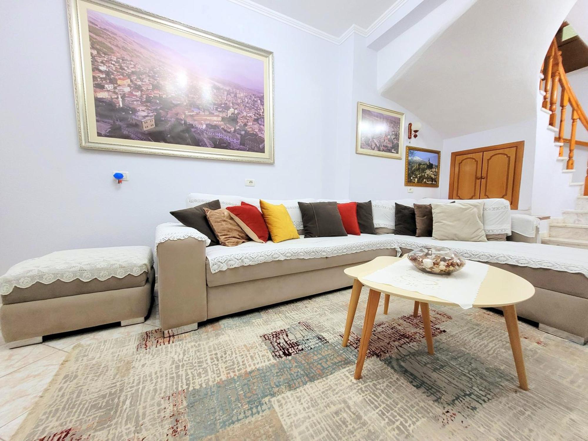 Marbi Guest House Gjirokastër Exteriér fotografie